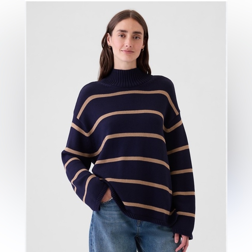 GAP Navy and Tan Striped Sweater
